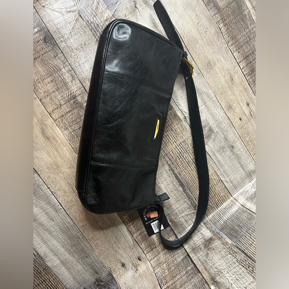 Oroton black leather shoulder handbag - Picture 8 of 15